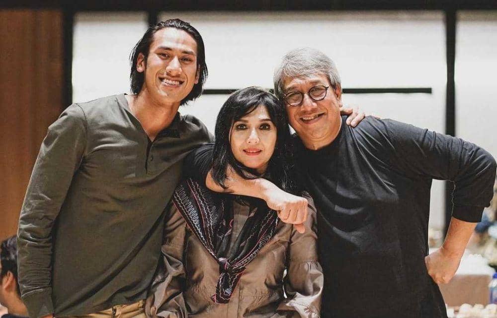 Instagram.com/gelaelized