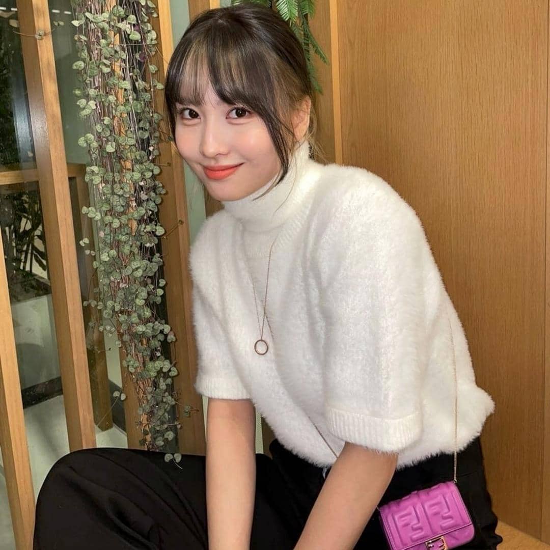 twitter.com/momosarchives