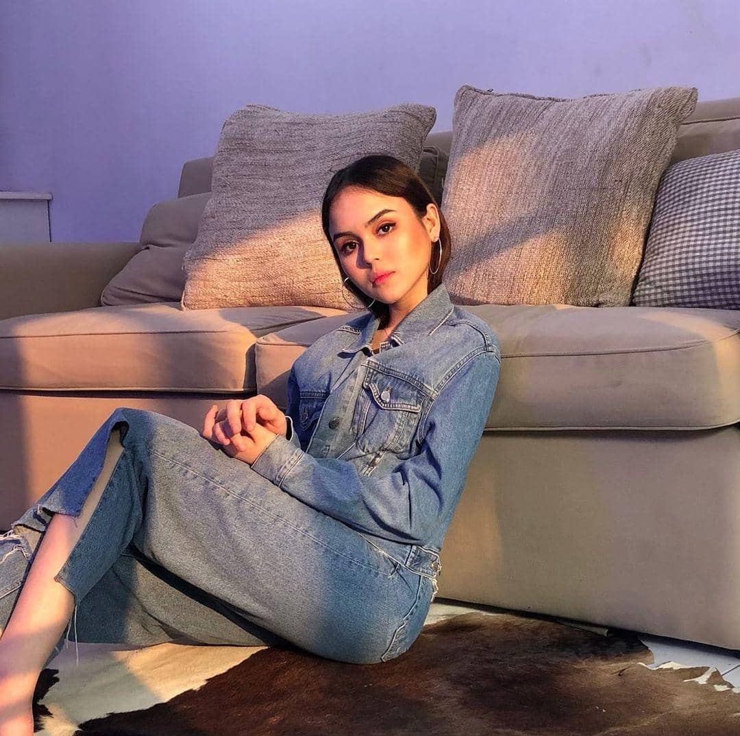 instagram.com/edlnlaura