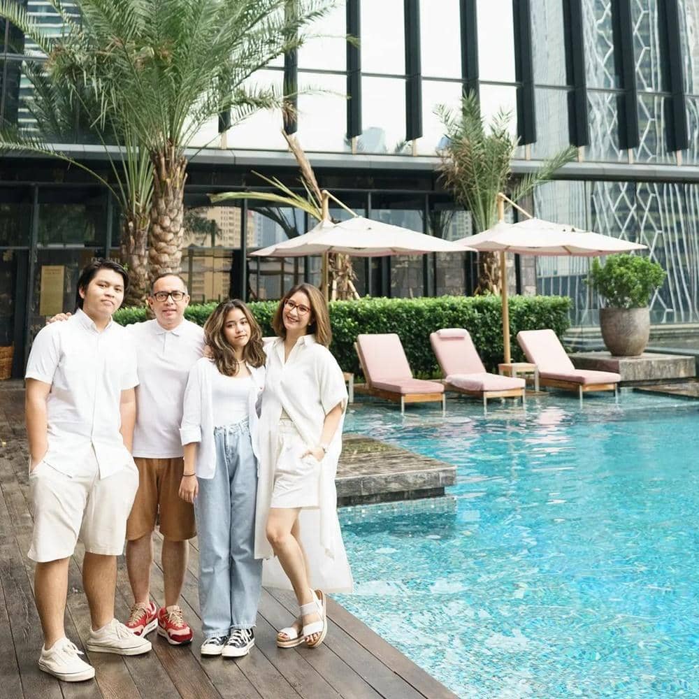 Instagram.com/novitaangie