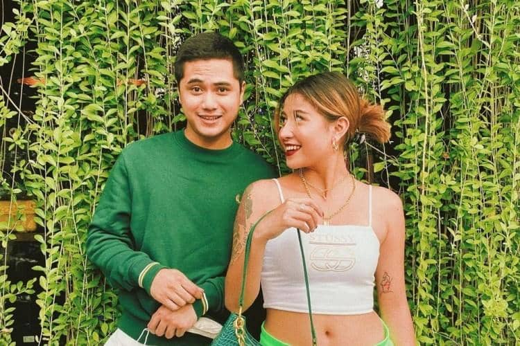 Instagram.com/awkarin