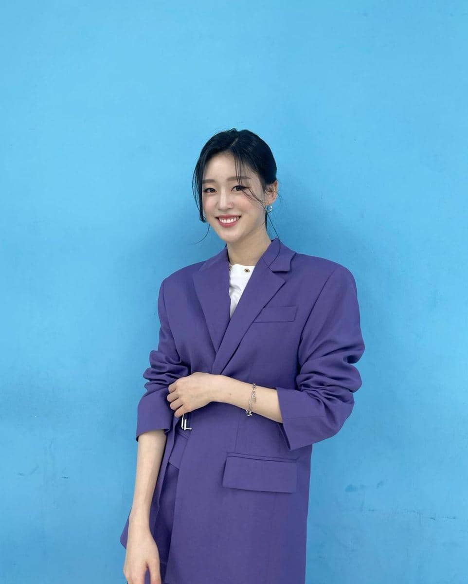 instagram.com/4x4ischoi