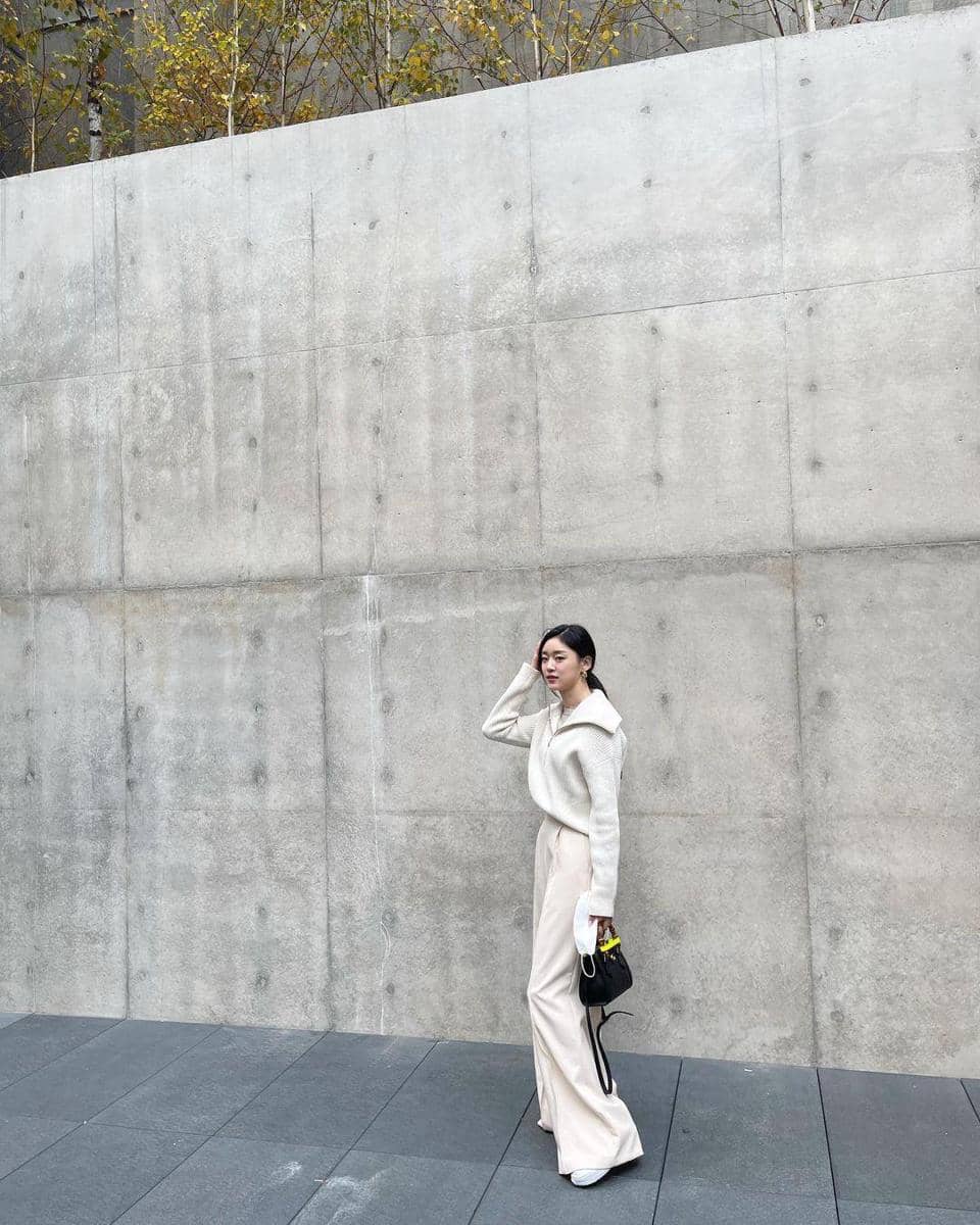 instagram.com/4x4ischoi