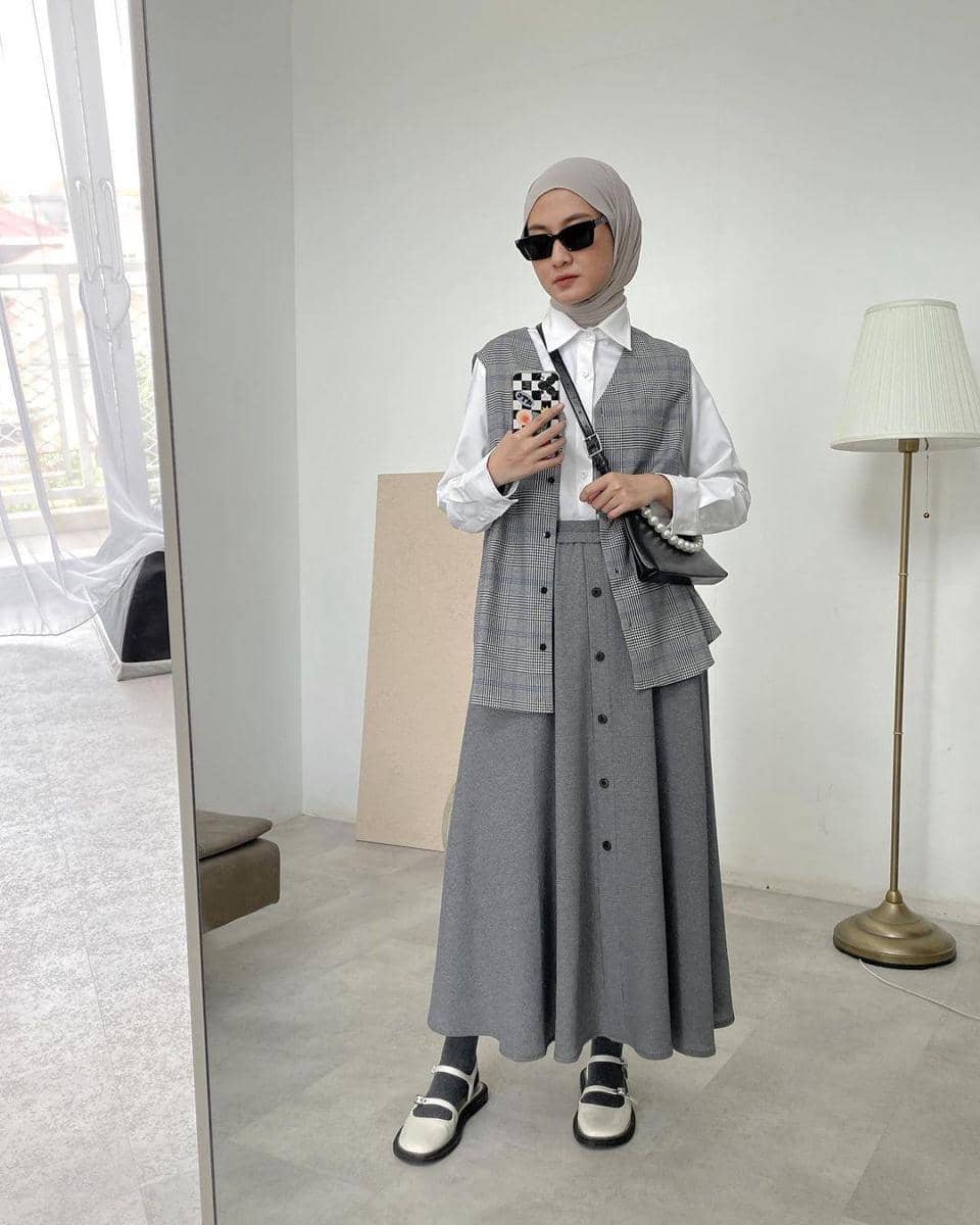 instagram.com/inasrana