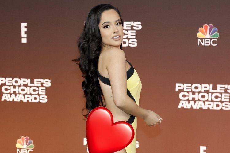 Becky G Berani Tampil Hampir Telanjang di People's Choice Awards 2021