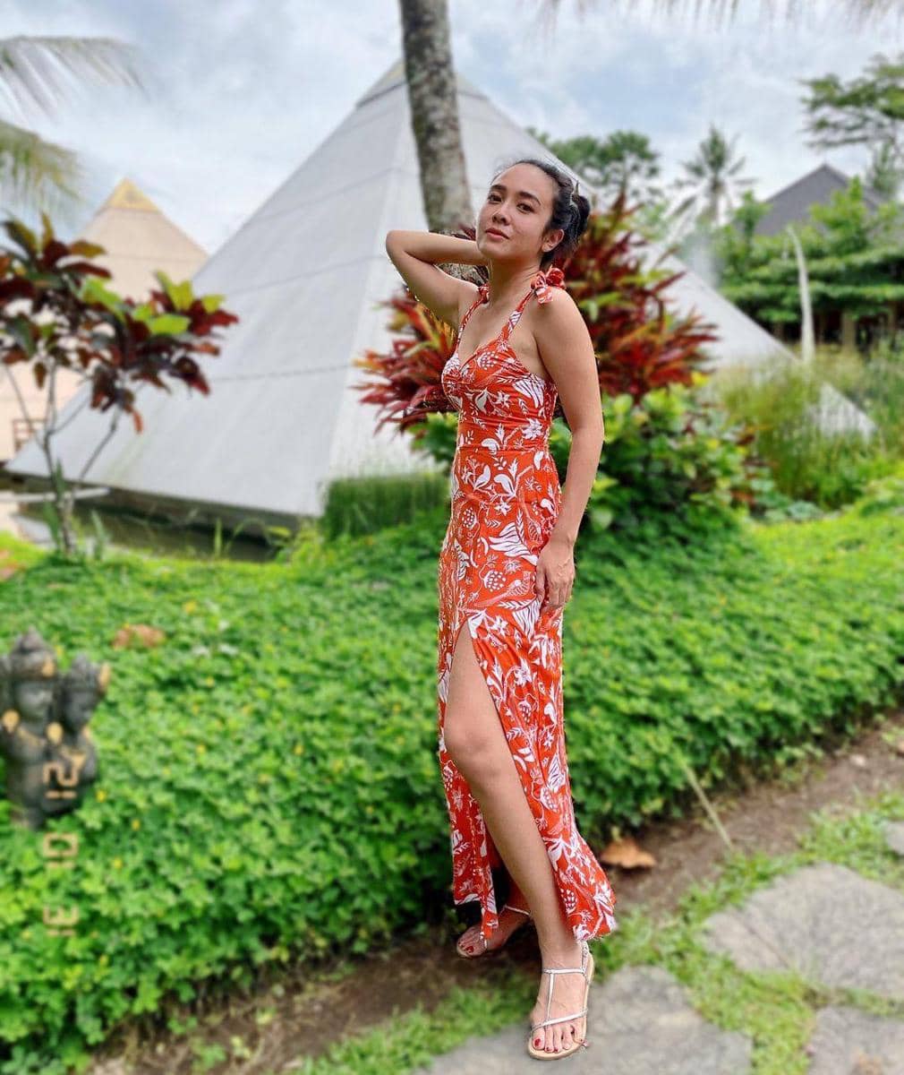 instagram.com/dea_ananda