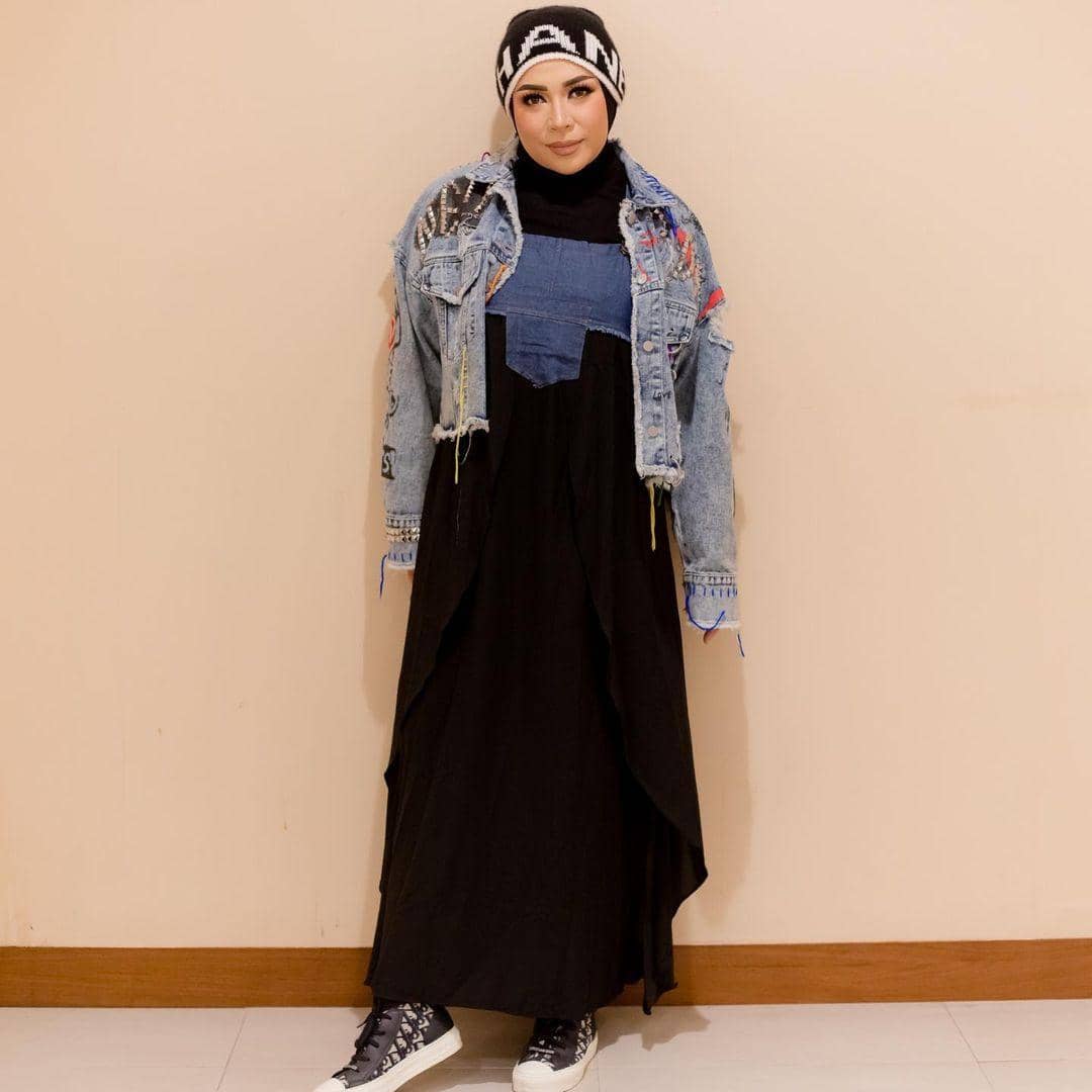 instagram.com/melly_goeslaw