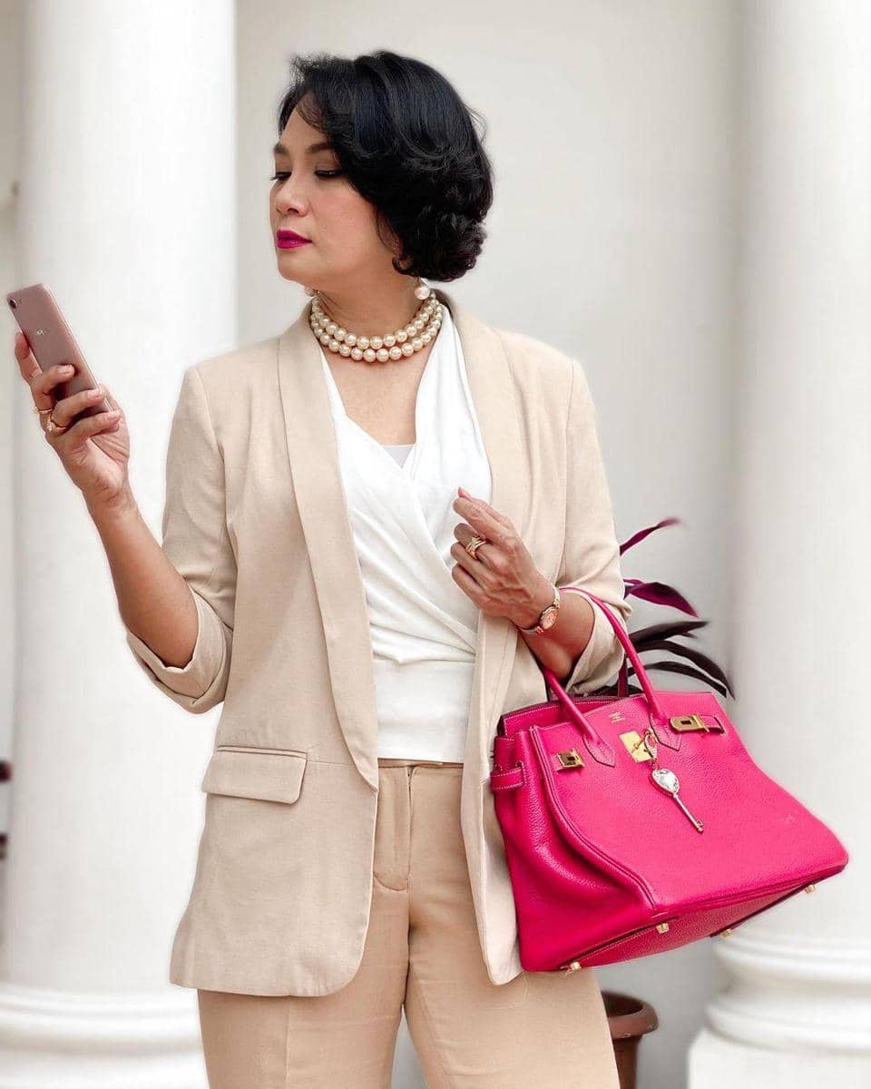 instagram.com/bu_deedee