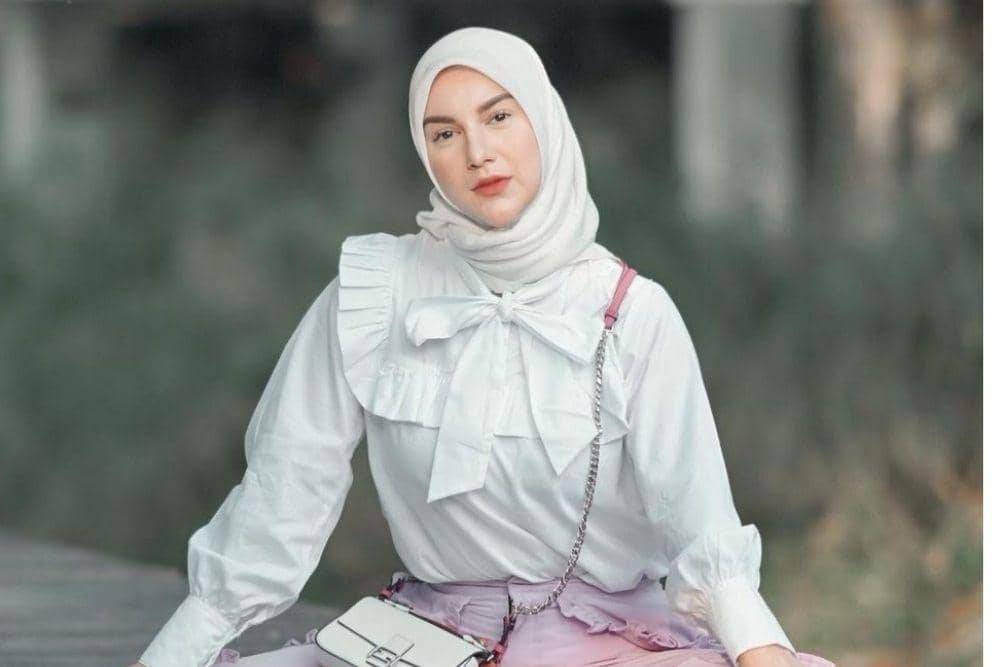 instagram.com/_irishbella_