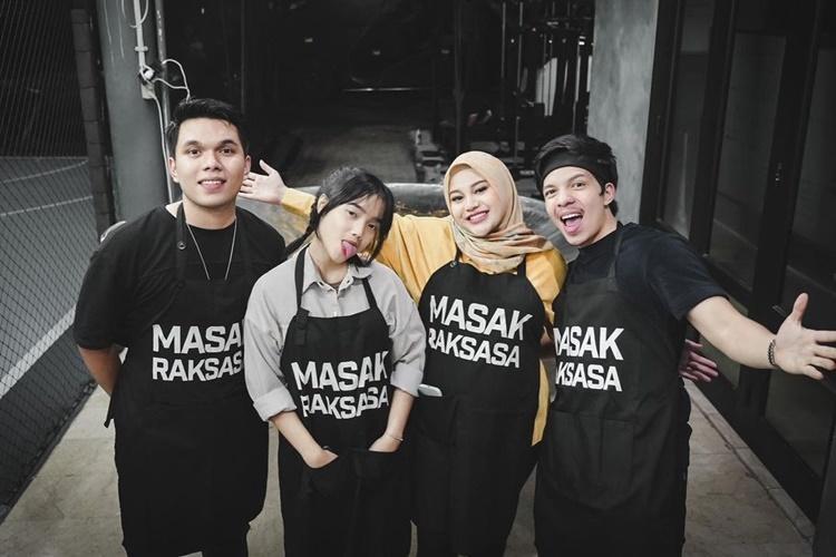 Didoakan Berjodoh, Ini 7 Momen Kedekatan Thariq Halilintar dan Fuji