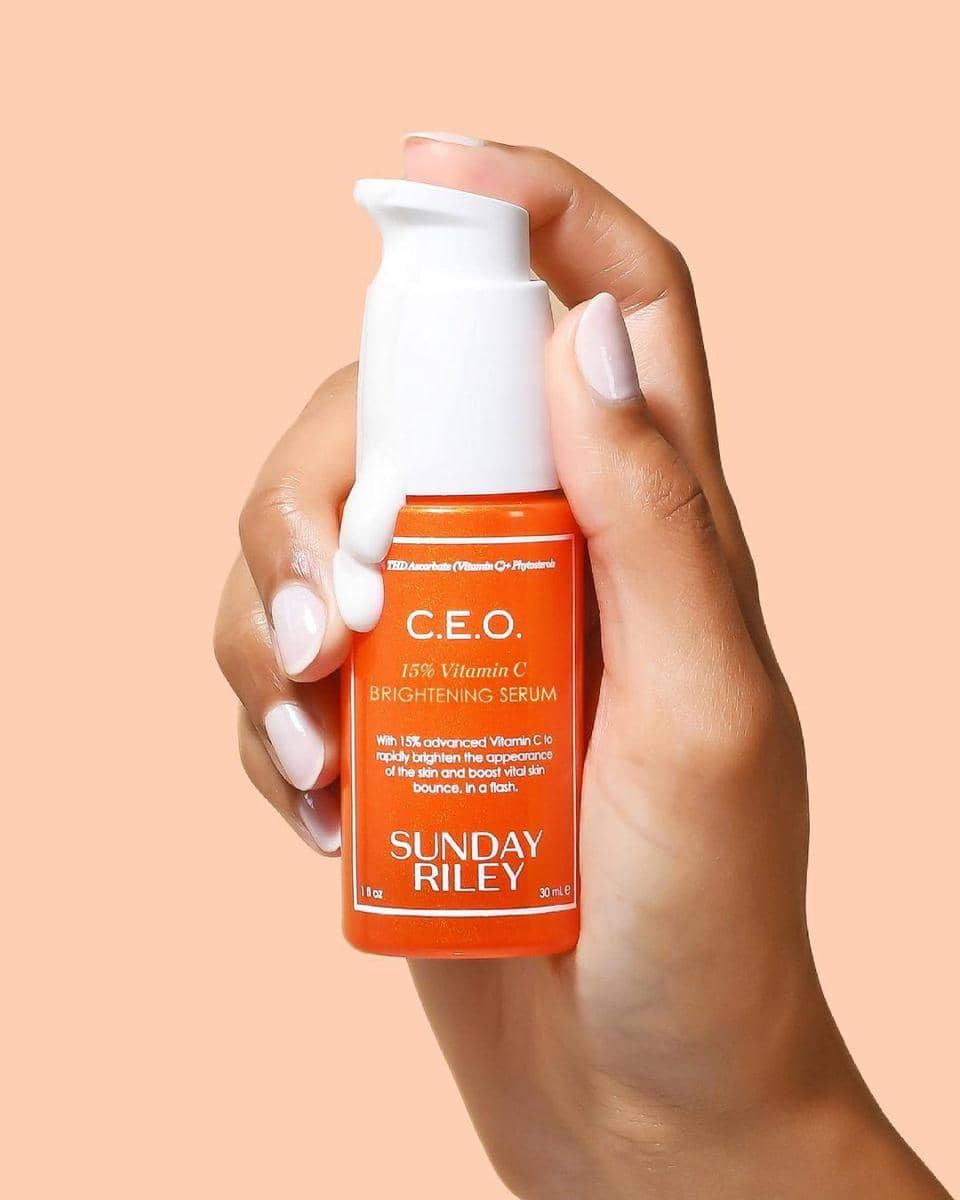 instagram.com/sundayriley/