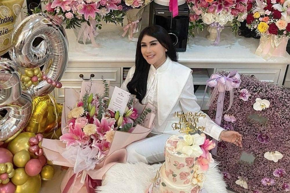 instagram.com/bebizie