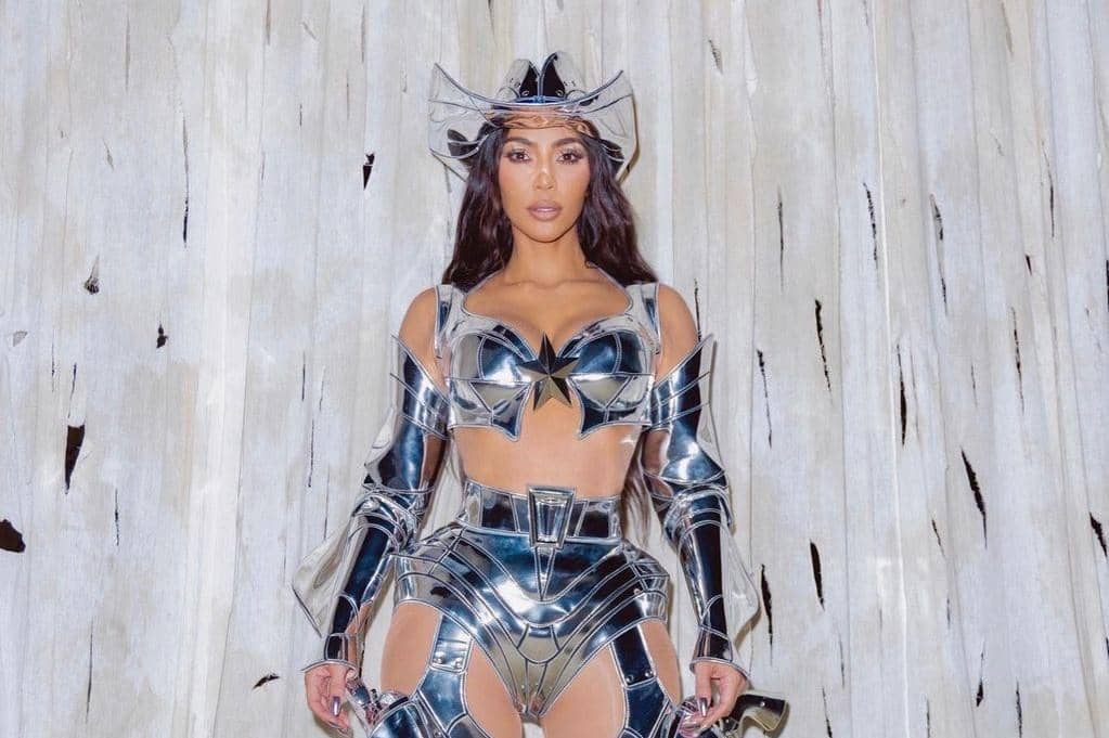 instagram.com/kimkardashian