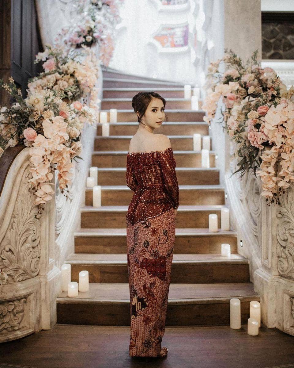 instagram.com/clairineclay