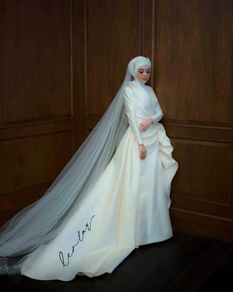 instagram.com/lestykejora