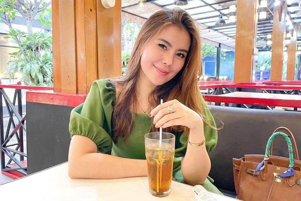 instagram.com/andininurmalasari_