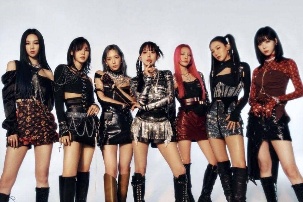 instagram.com/girlsontop_sm