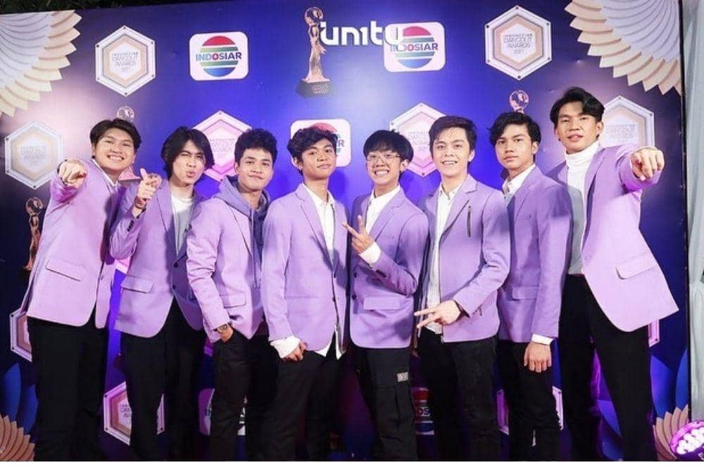 instagram.com/un1ty_official