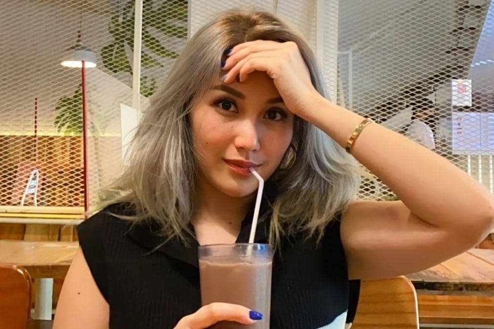 instagram.com/ayutingting92