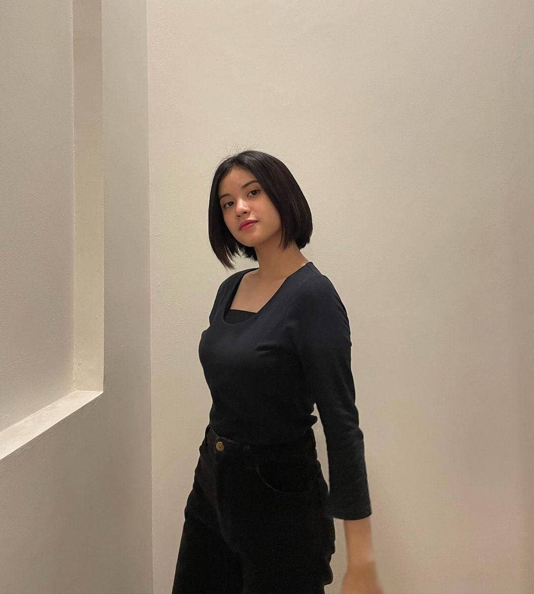 instagram.com/melati.sesilia/