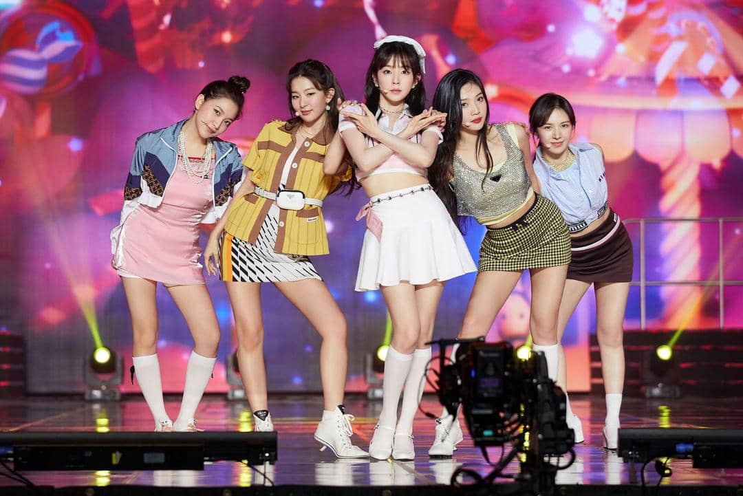 twitter.com/Kpop_Herald