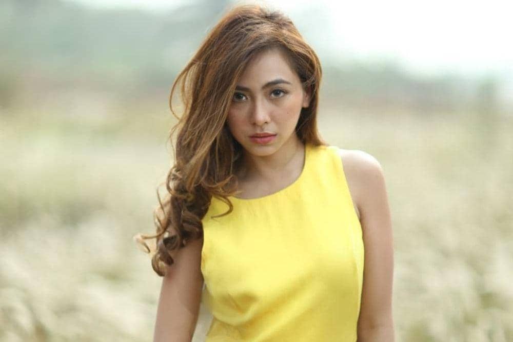 instagram.com/thenadiavega