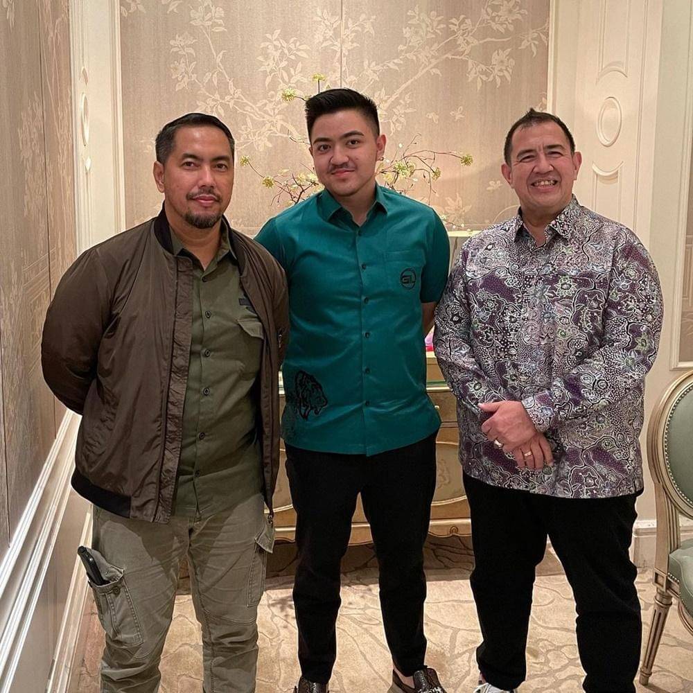 Erkaklarning shafqatsiz jinsiy qiynoqlari Voyaga etgan ayollar va yigitlar ortasidagi jinsiy aloqa