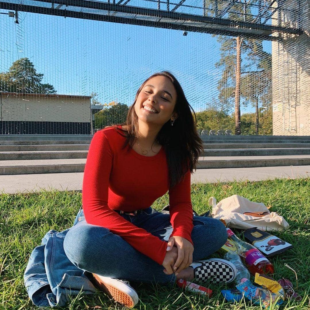 instagram.com/gretairn