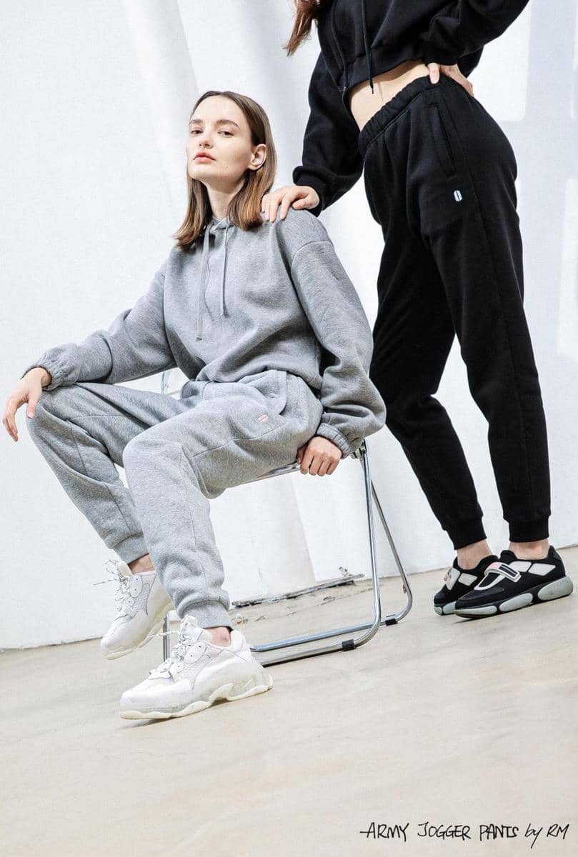 twitter.com/HYBE_MERCH