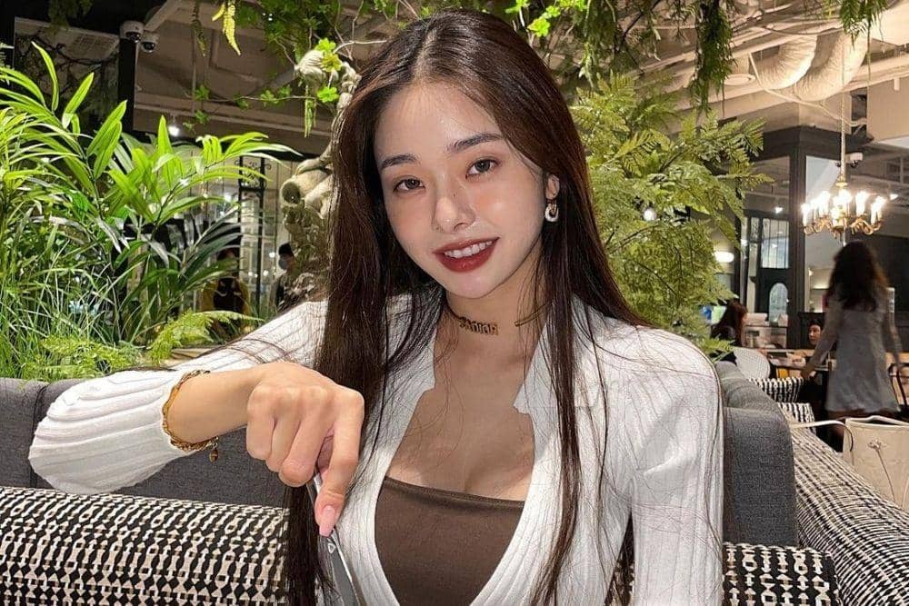 instagram.com/dear.zia