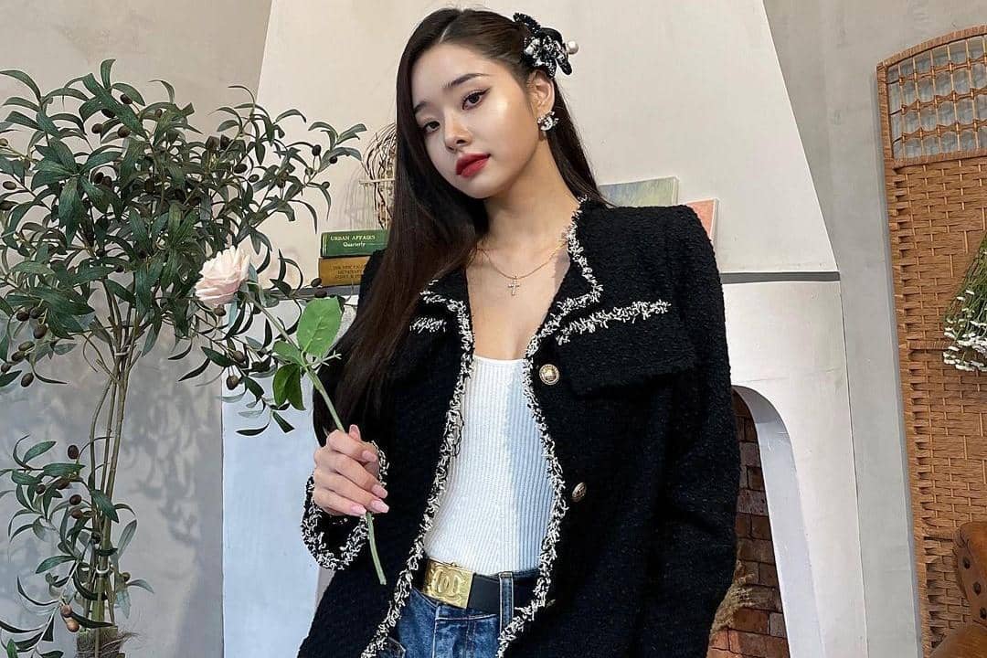 instagram.com/dear.zia