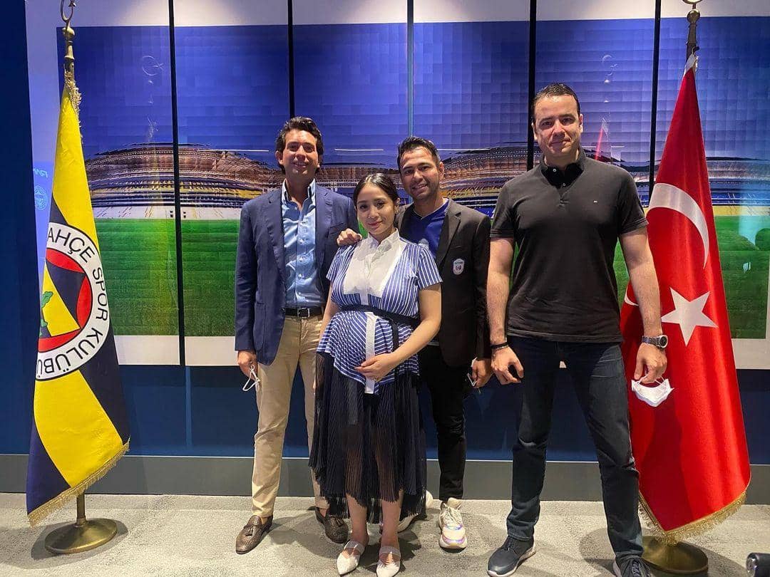 instagram.com/raffinagita1717