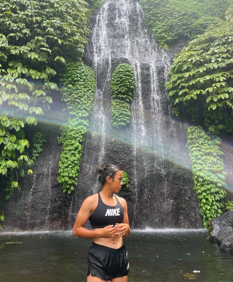 instagram.com/shalika.aurelia