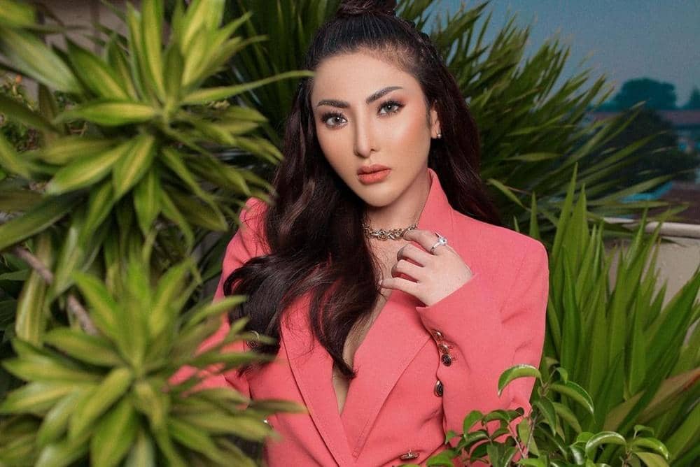 Instagram.com/ayuaulia5252