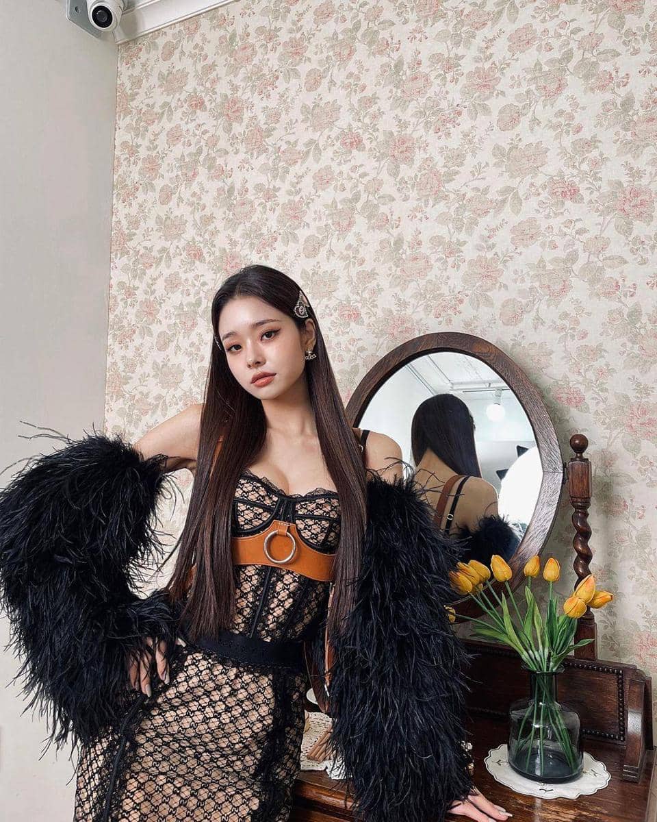 instagram.com/dear.zia