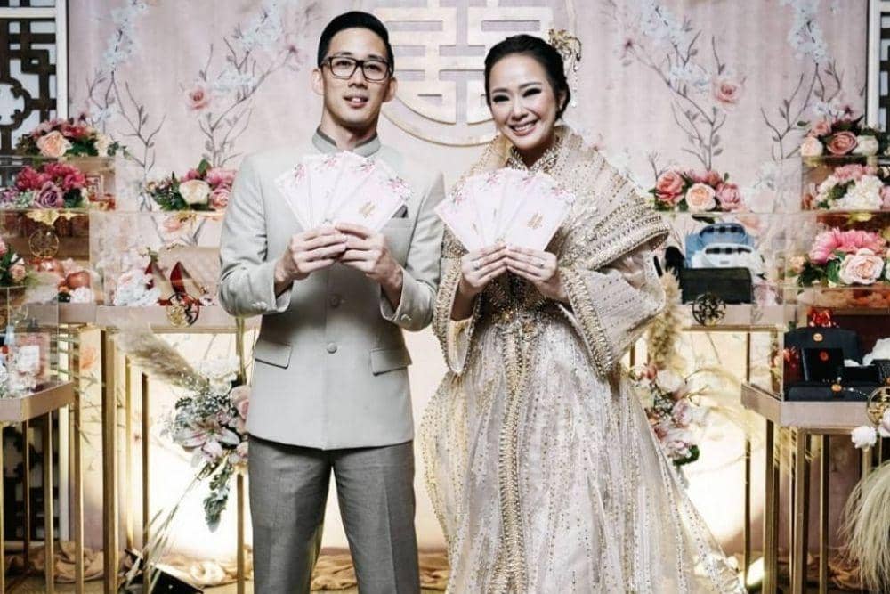 instagram.com/yuanitachist