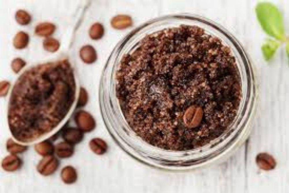 Scrub Alami untuk Mencerahkan Bibir/ oprahdaily.com