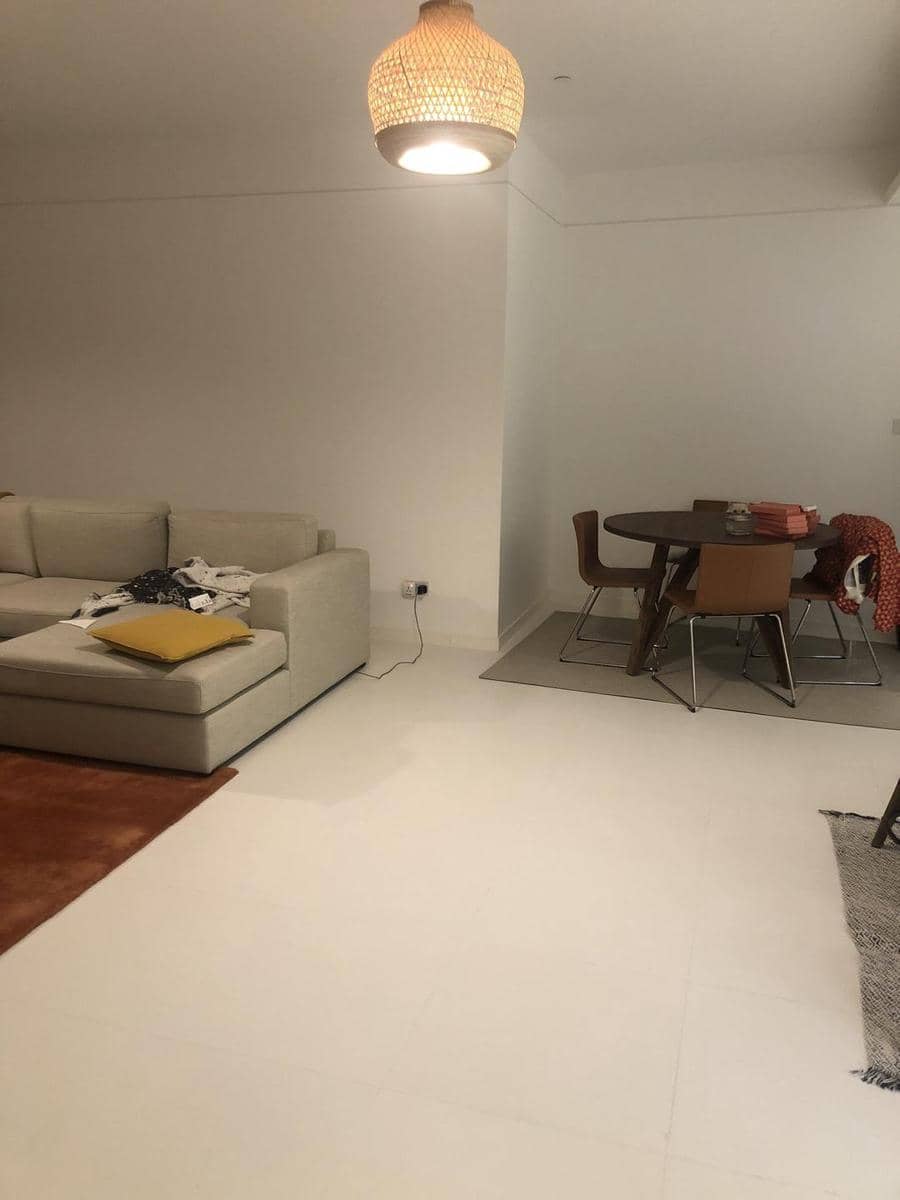 twitter.com/Thereisnocat_