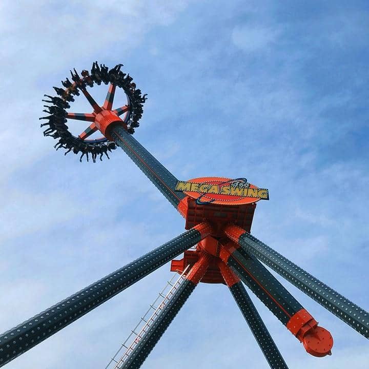 instagram.com/@eworld.official