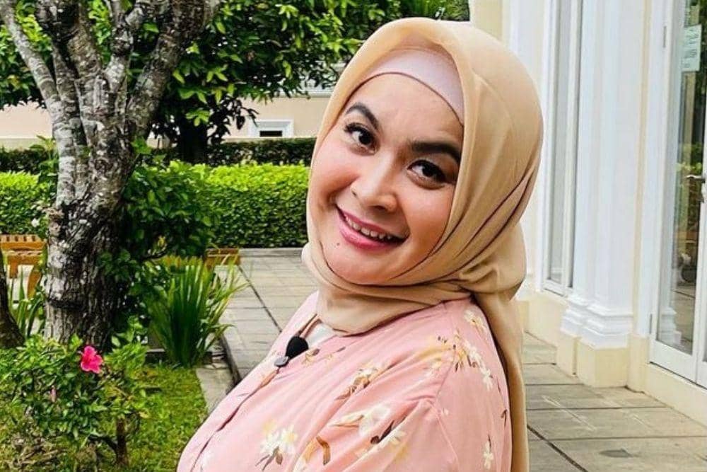 instagram.com/dwiyanthi_ulfa