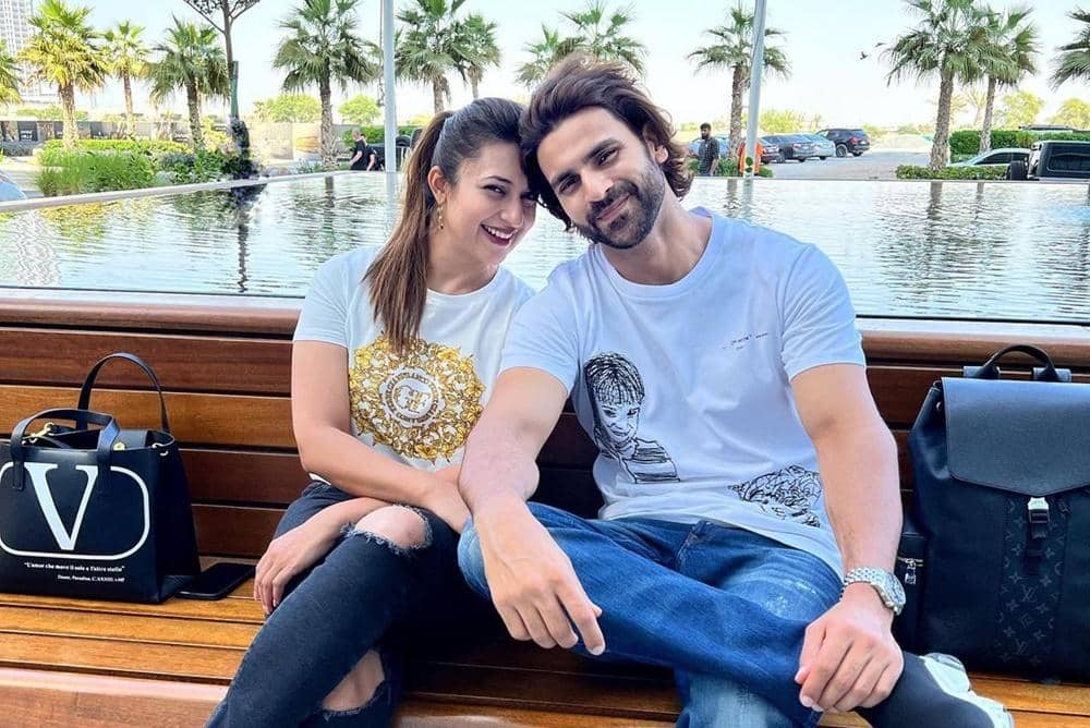 Instagram.com/divyankatripathidahiya