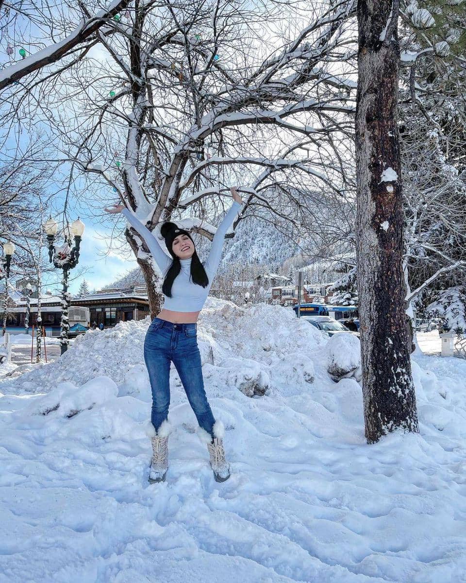 instagram.com/shandyaulia