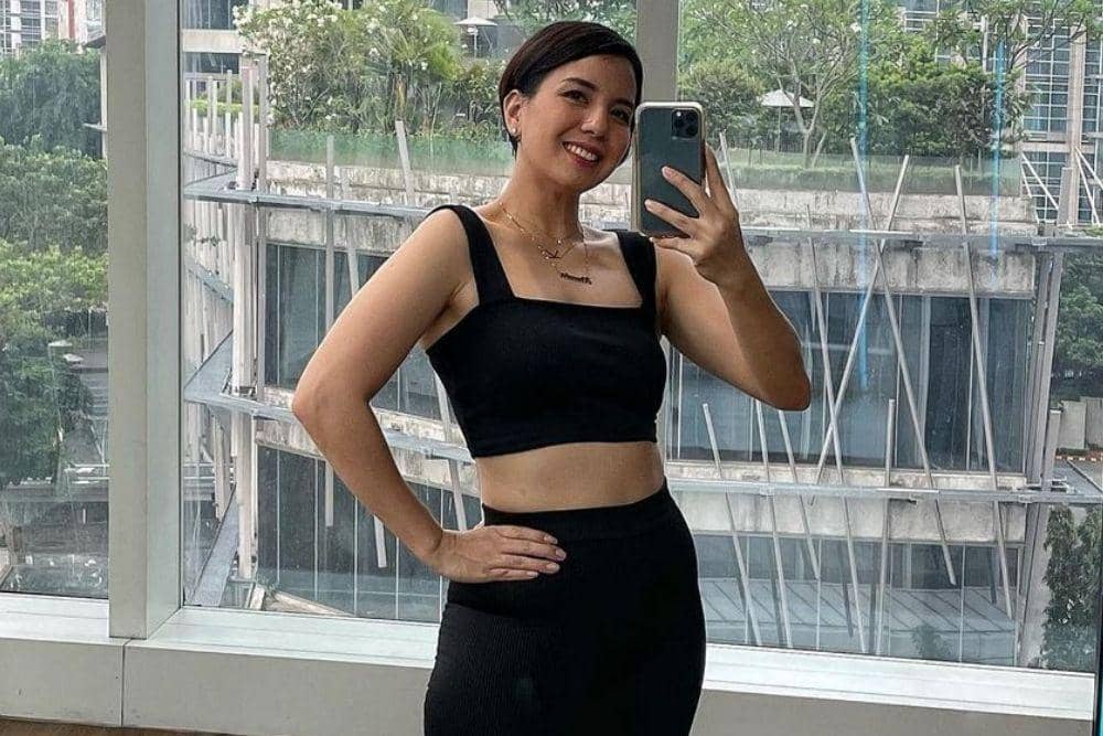 instagram.com/tya_ariestya