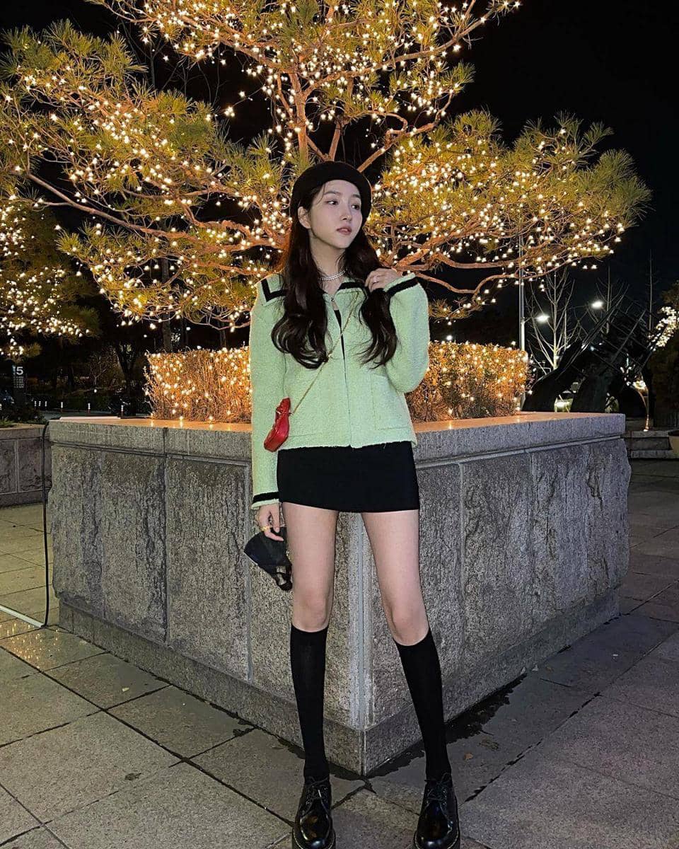 instagram.com/onedayxne