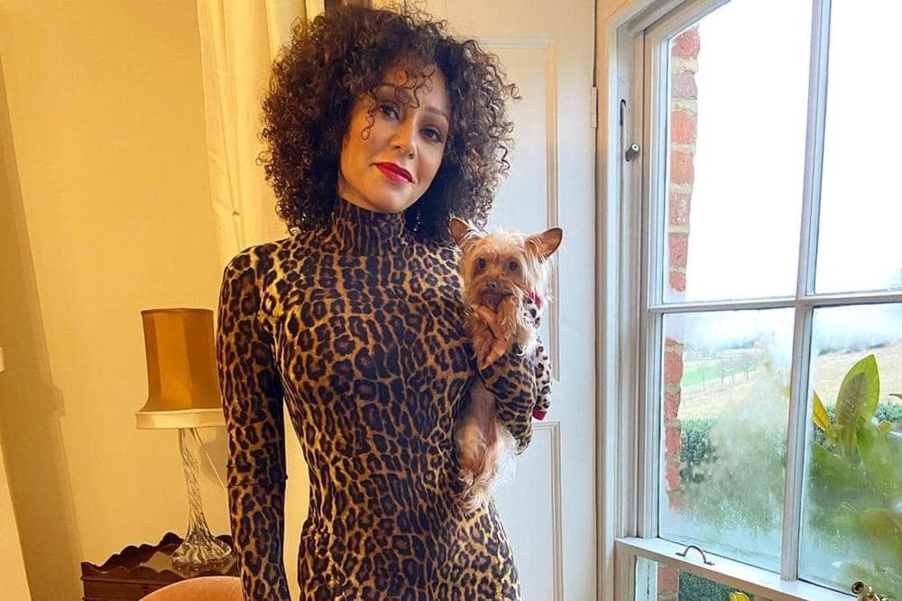 Instagram.com/officialmelb