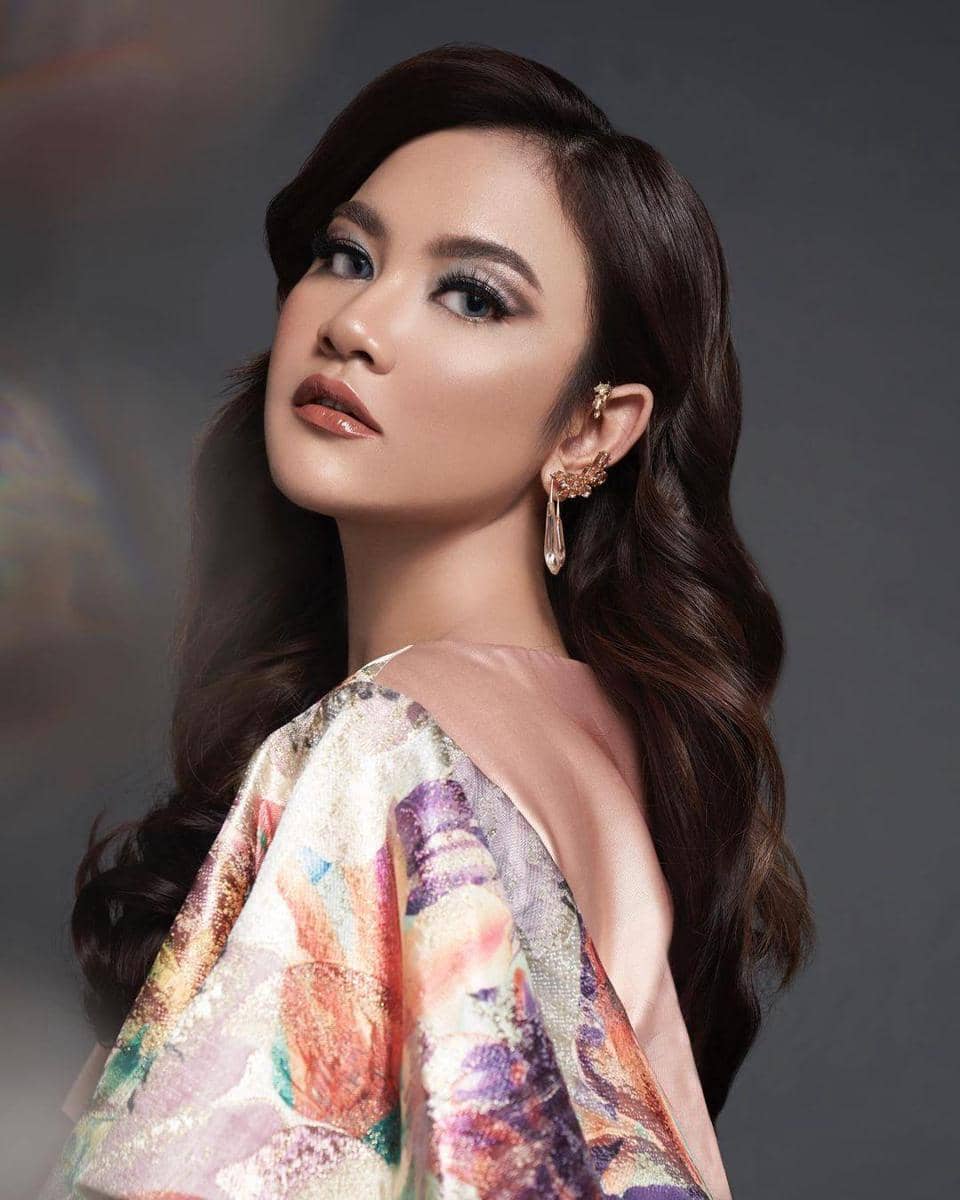 instagram.com/mahaliniraharja/