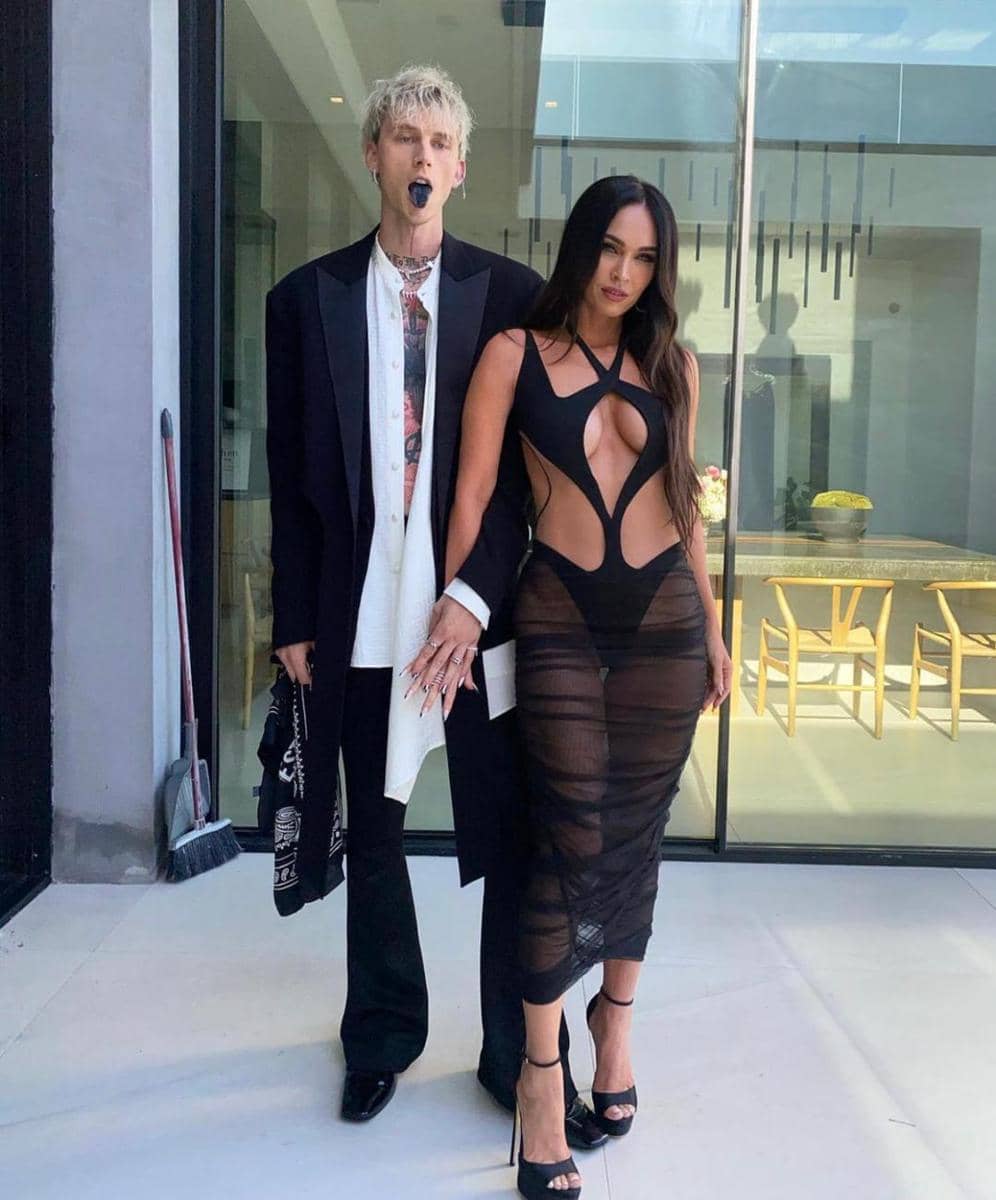 fashionbombdaily.com