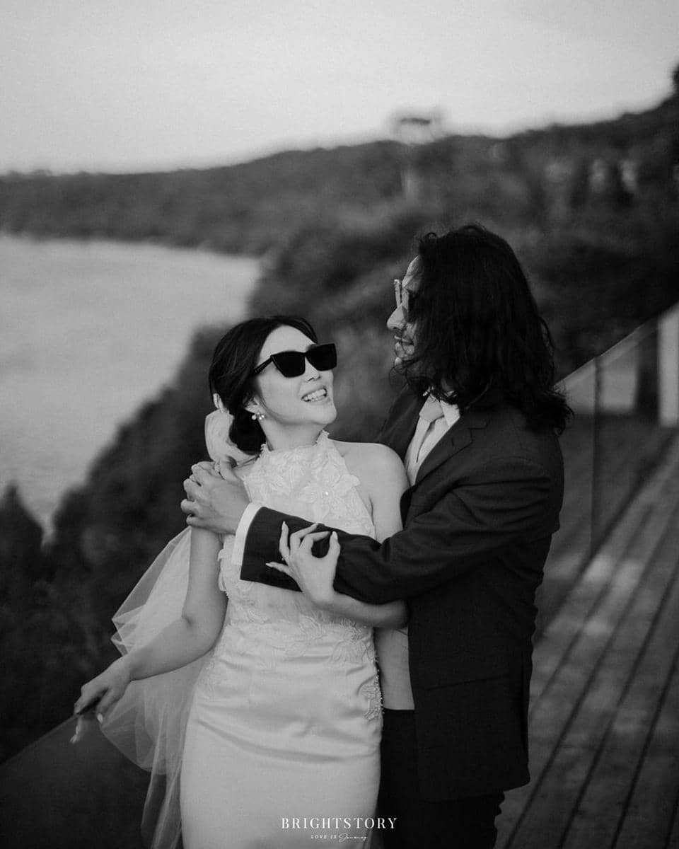 Instagram.com/thebrightstory