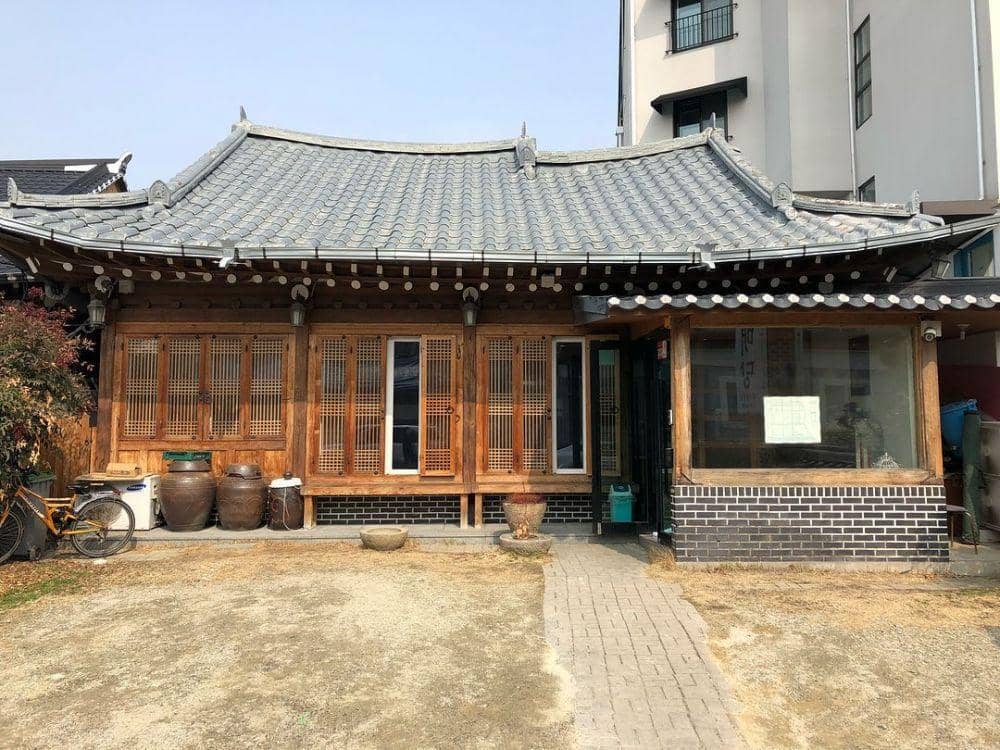 Instagram.com/hyeok_bum_lee