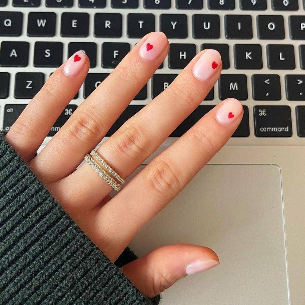 instagram.com/oliveandjune